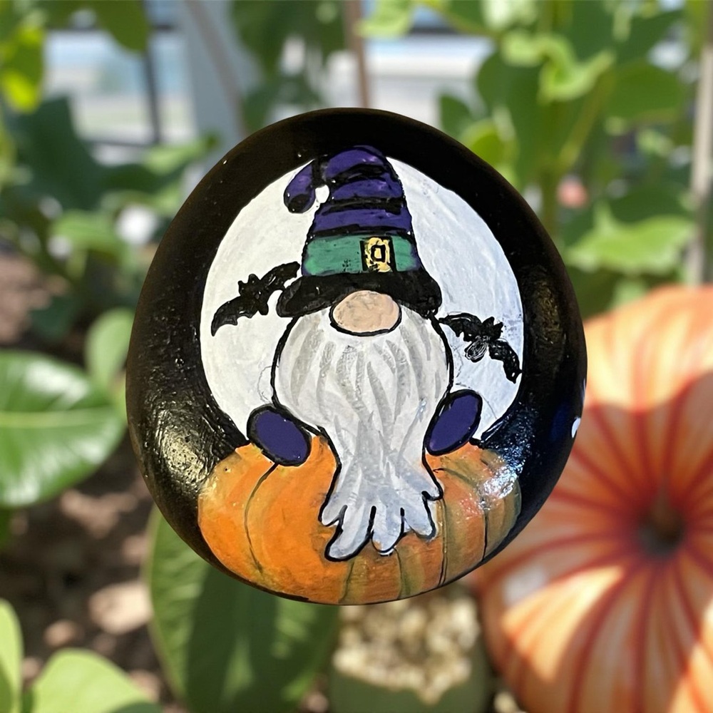 Hand crafted painted Halloween gnome rock white moon orange pumpkin black bats - Picture 9 of 15